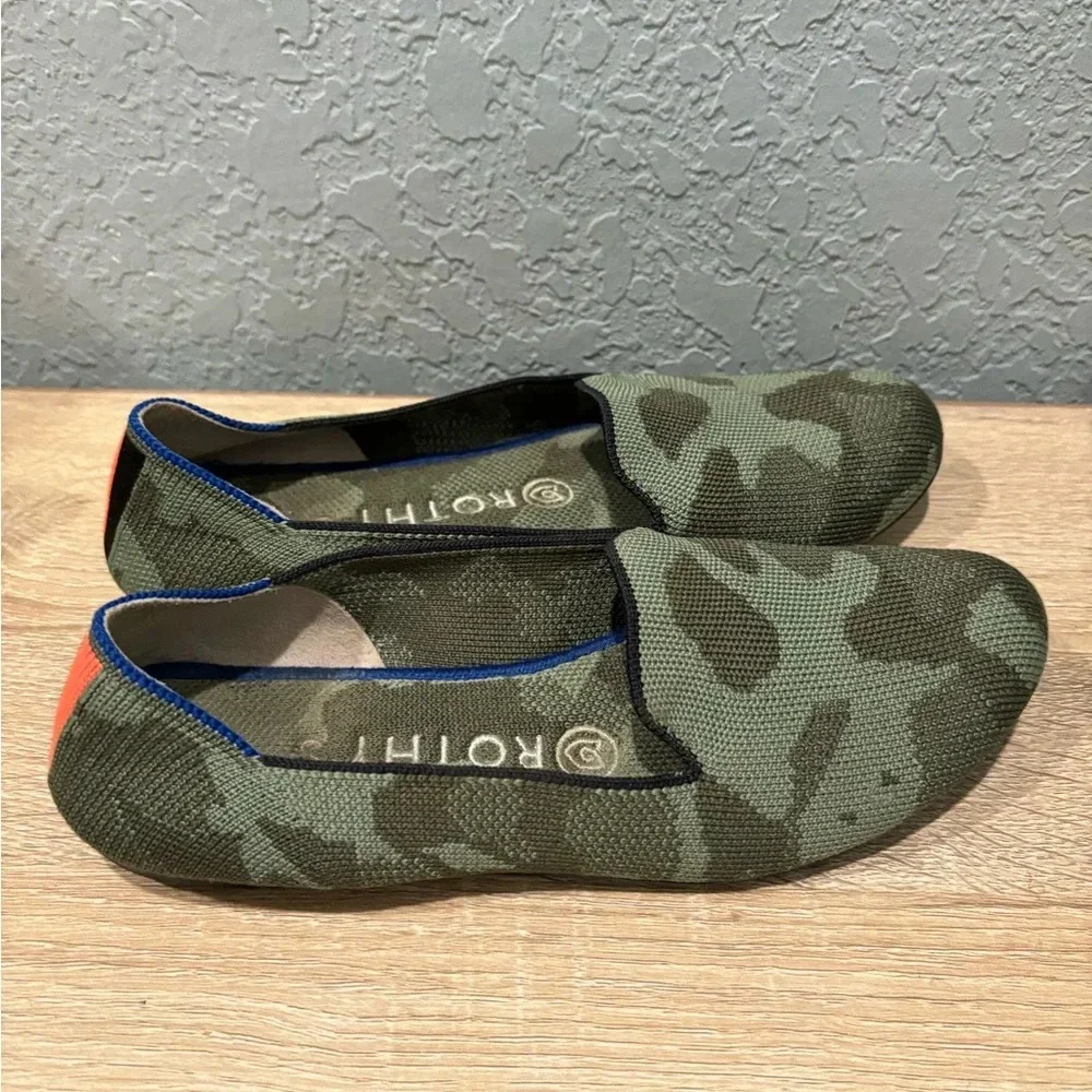 EUC Rothy’s The loafer Olive Camo Sz 6.5